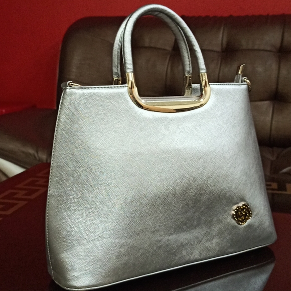 Silver Bag - Picture 3 of 4